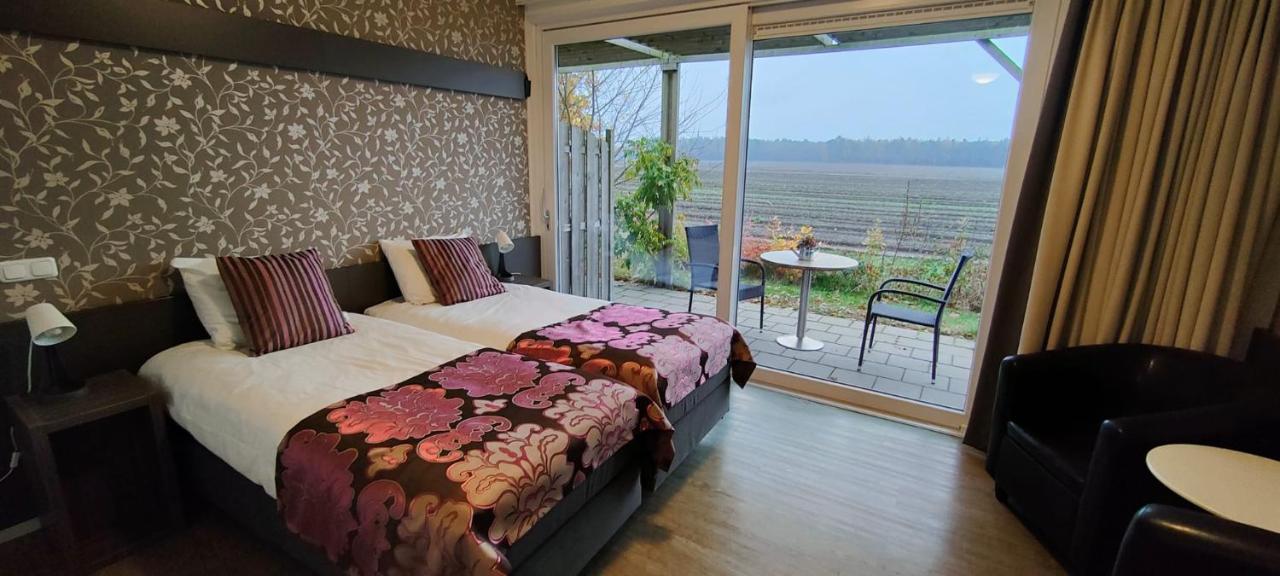 B&B Hotel De Vrije Vogel Elsloo  Εξωτερικό φωτογραφία